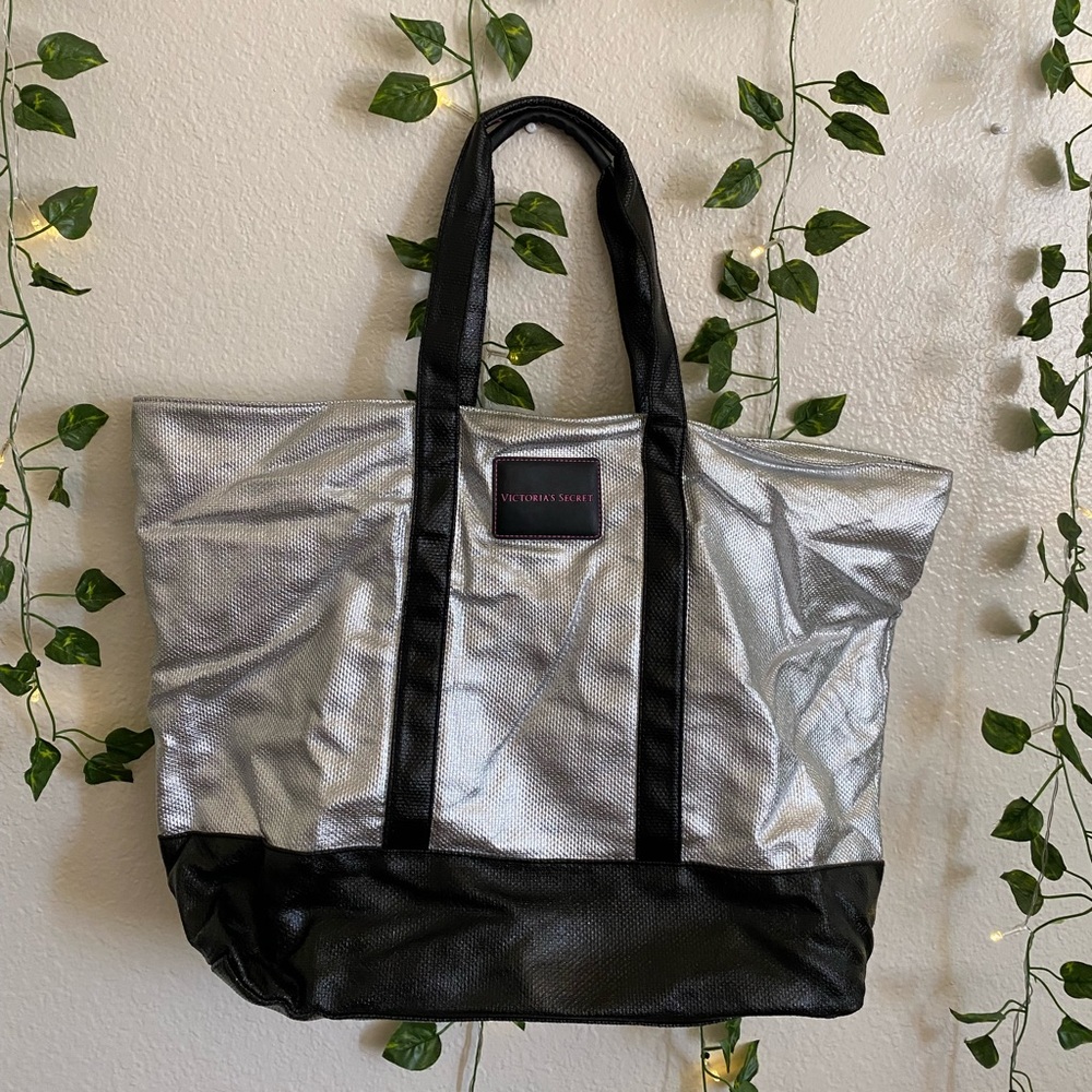 Victoria secret tote